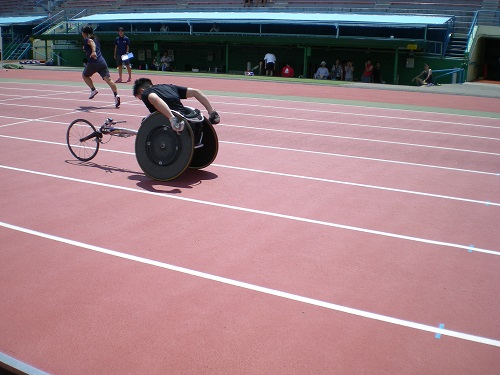 兵庫県障害者スポーツ推進プロジェクト障害者アスリートマルチサポート事業　陸上競技練習会・記録会