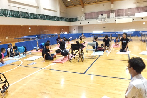 兵庫県障害者スポーツ推進プロジェクト障害者アスリートマルチサポート事業　卓球競技練習会