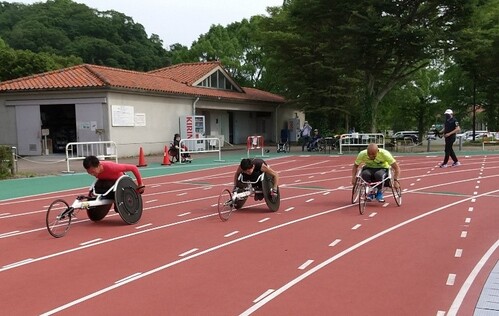 障害者アスリートマルチサポート事業　陸上競技練習会