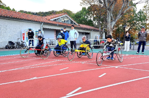 障害者アスリートマルチサポート事業　陸上競技練習会