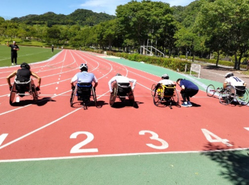 障害者アスリートマルチサポート事業　陸上競技練習会