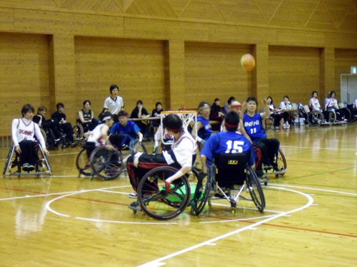 2012近畿・中国四国地区車椅子ツインバスケットボール大会